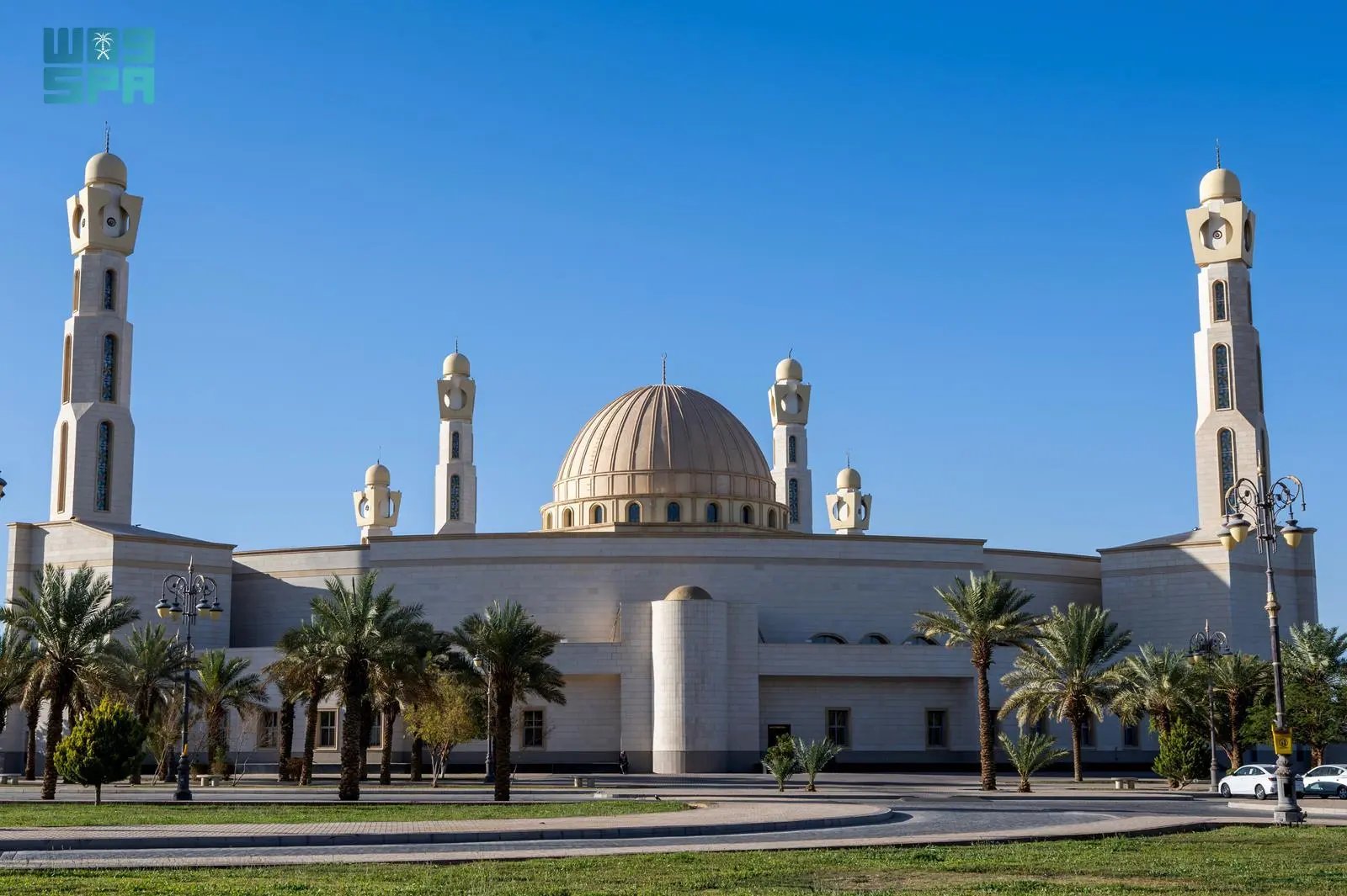 «الشؤون الإسلامية» تهيئ أكثر من 300 جامع ومسجد لاستقبال المصلين في عيد الفطر بتبوك