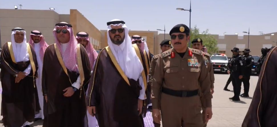 نائب أمير مكة المكرمة يقف ميدانيًا على جاهزية المرافق بالمشاعر المقدسة 