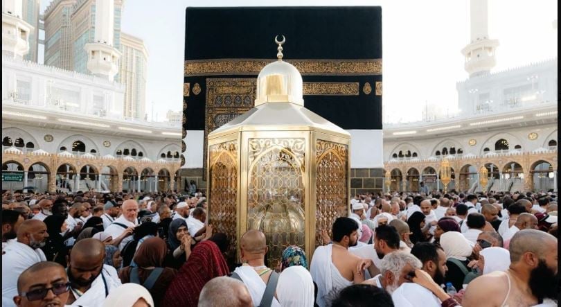 قبل أداء مناسك الحج.. مشاهد روحانية لضيوف الرحمن في المسجد النبوي 