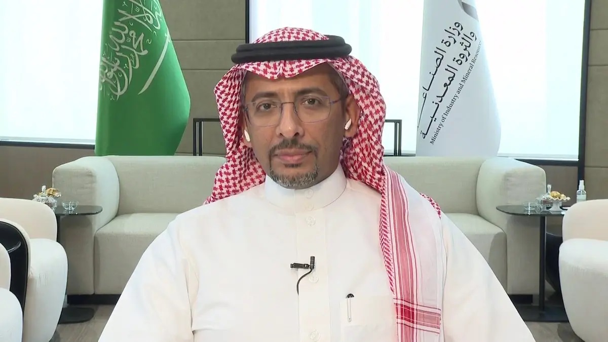 وزير الصناعة: مشاركة المملكة بمنتدى سانت بطرسبرغ تبرز عمق العلاقات السعودية الروسية