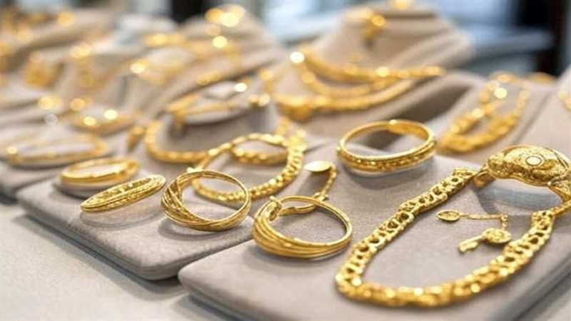 سعر الذهب في السعودية اليوم الخميس 23 -12-1447 بعد انخفاضه عالميا