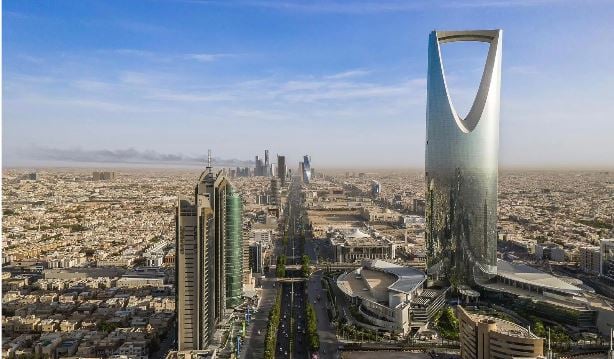 اليوم.. الرياض تشهد أطول نهار وأقصر ليل خلال العام