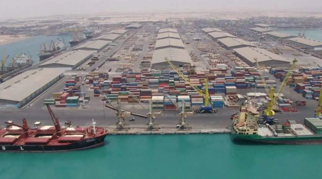 الجيش الأمريكي: حصار الموانئ الإيرانية لا يزال ساريًا في انتظار استكمال الاتفاق مع إيران