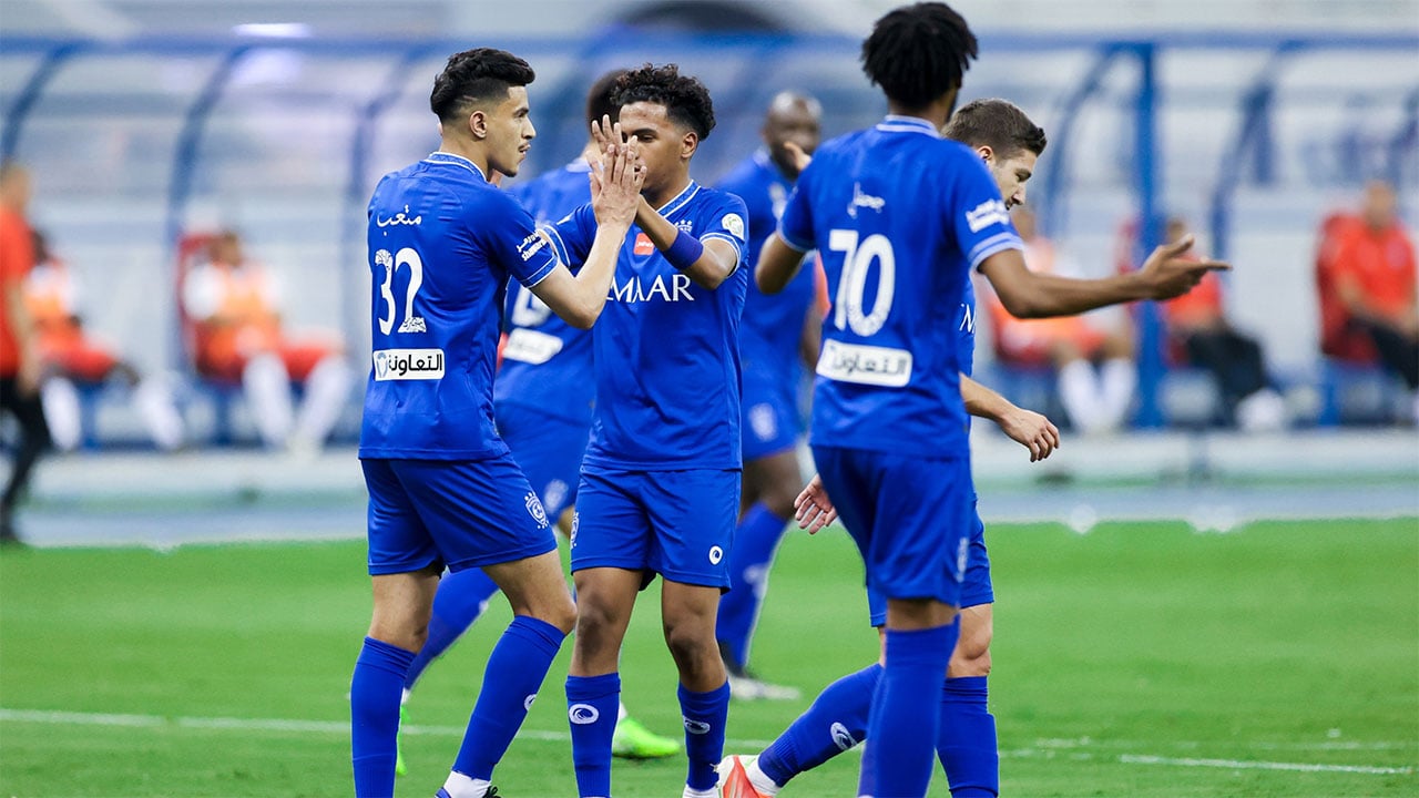 الهلال يعلن قائمته المشاركة في دوري أبطال آسيا.. ويستبعد كاريلو