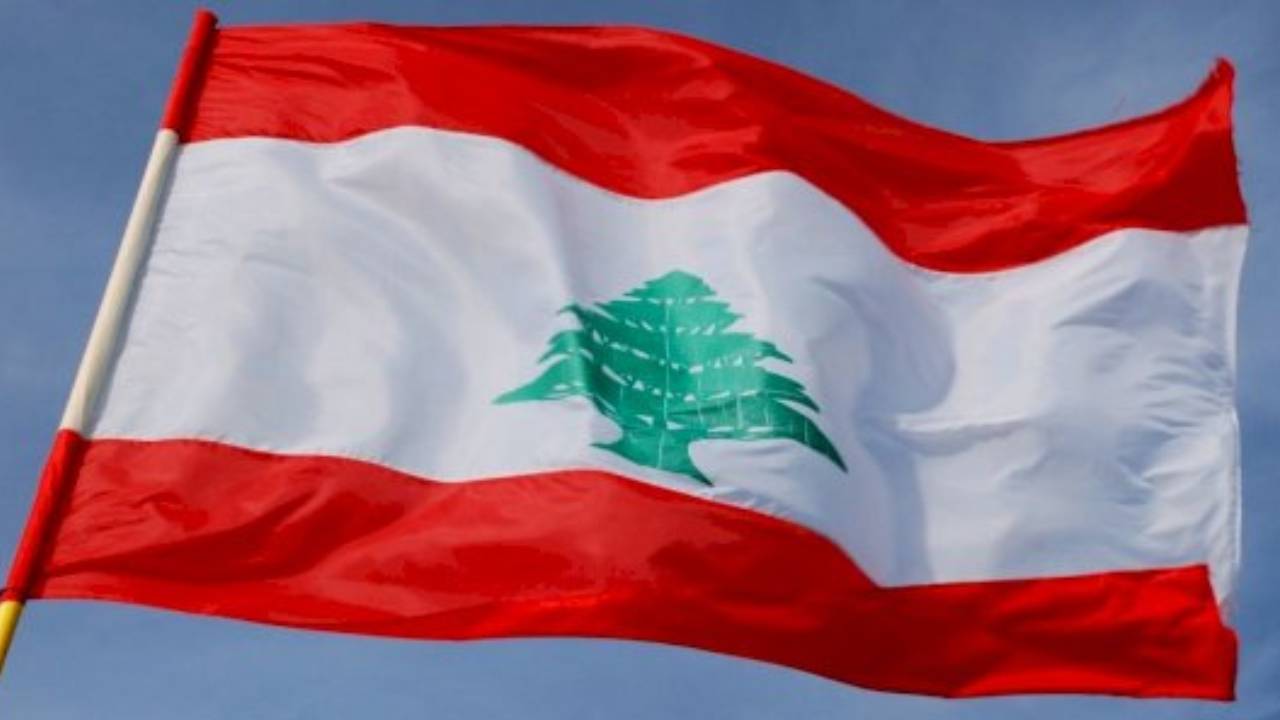 نائب برلماني: توقعات بتأليف حكومة لبنانية جديدة خلال 48 ساعة