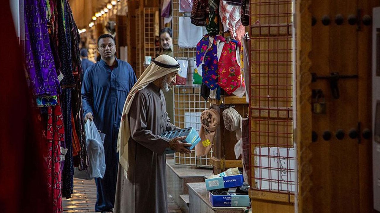 سوق القيصرية بالأحساء.. مقصد سياحي لهواة المنتجات الشعبية