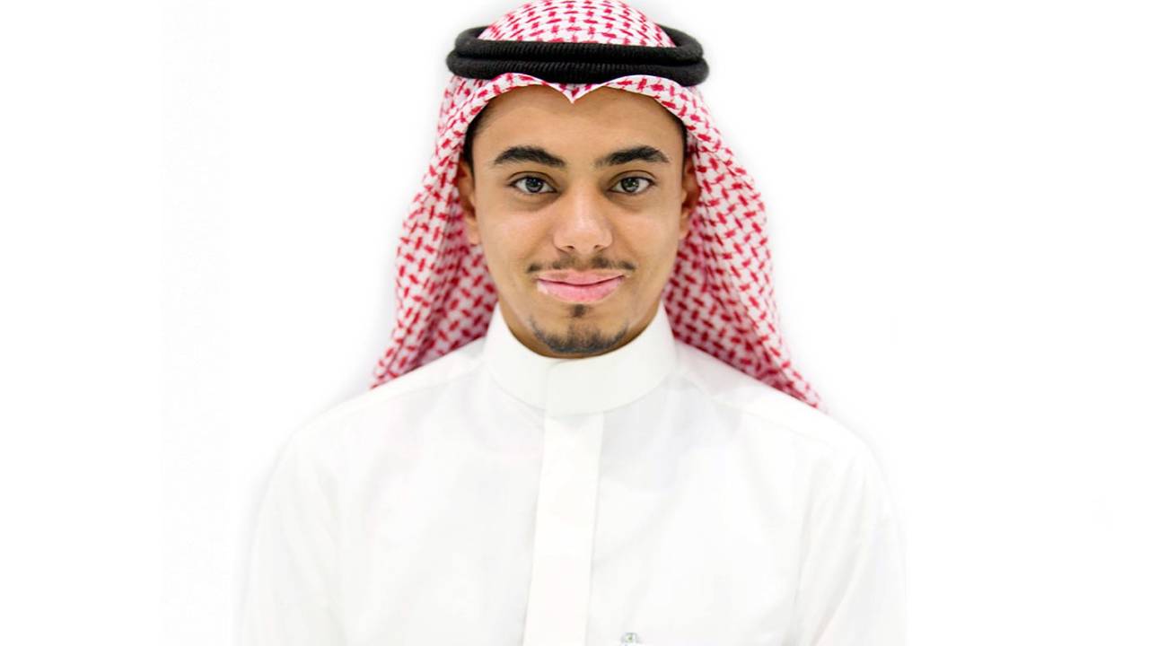 متخصص تقني يحذر من خطأ «كبير» يرتكبه أولياء الأمور مع الأطفال