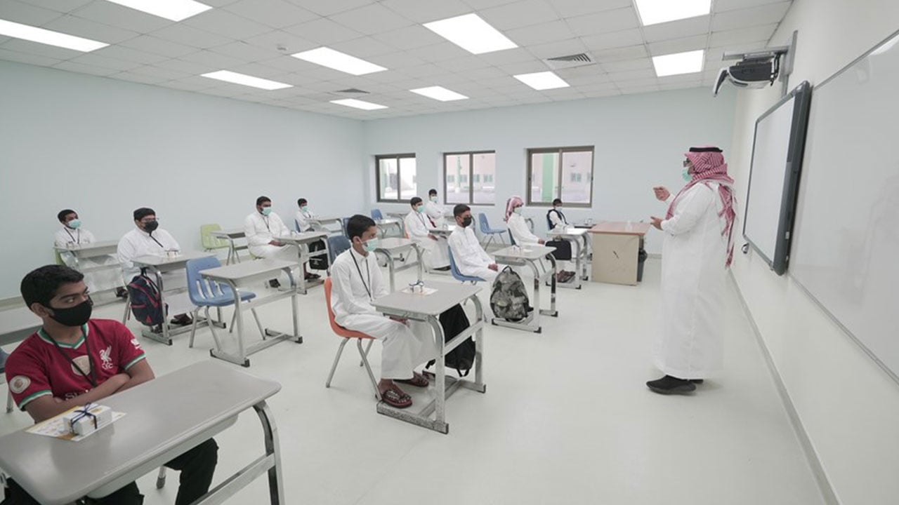 بالأرقام.. انتظام ملايين الطلاب بالتعليم الحضوري في الجامعات والمدارس