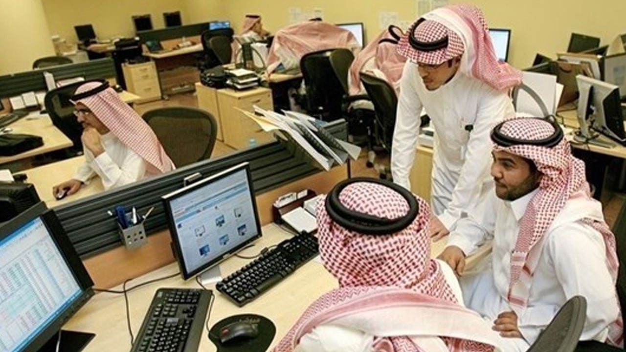 نظام الانضباط.. حالات إحالة الجزاءات الموقّعة على الموظفين إلى هيئة مكافحة الفساد