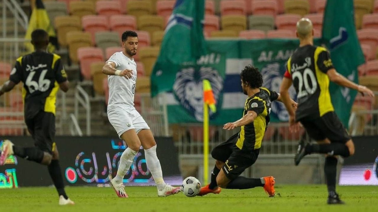 الاتحاد والأهلي.. ديربي البحث عن الصدارة والهروب من القاع