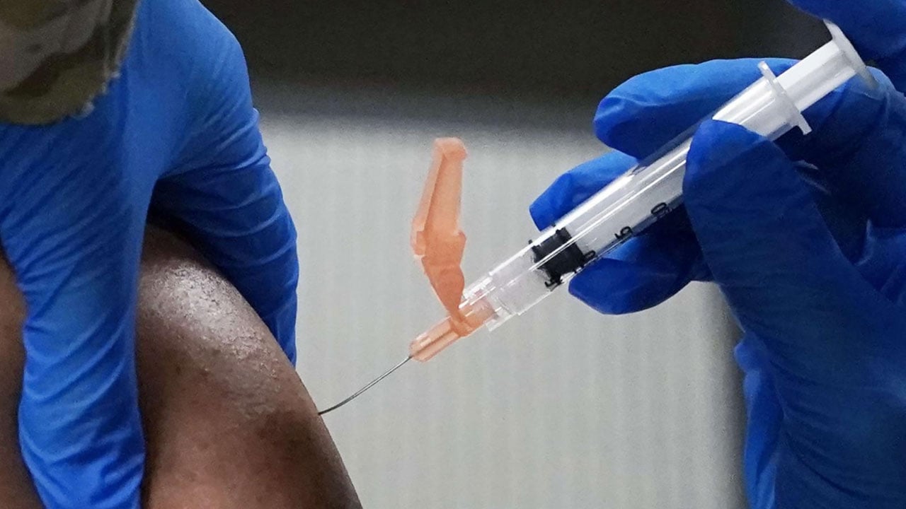 4 خطوات للإبلاغ عن الأعراض الجانبية للقاحات كورونا عبر «تيقظ»