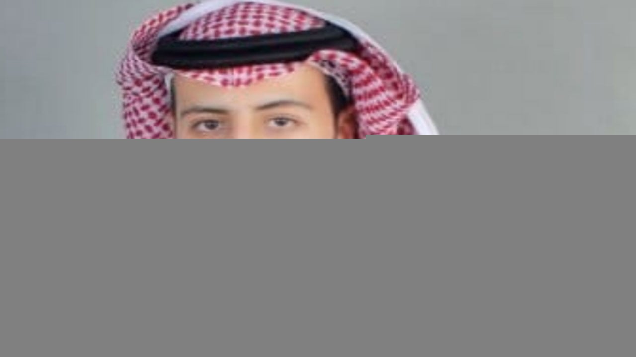 الفوتوغرافي اللاحم يحتفل بعقد قرانه