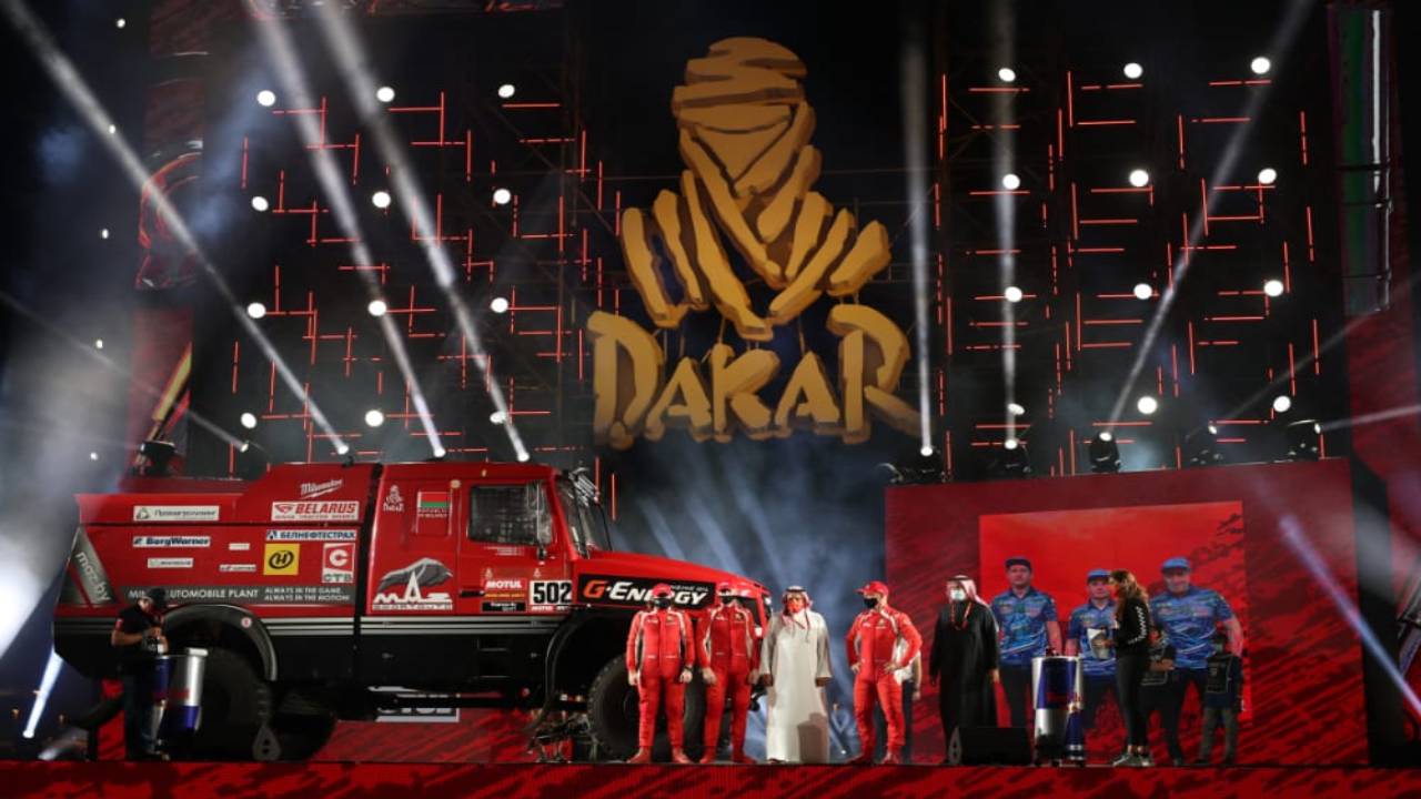 3 أشهر على انطلاق رالي داكار السعودية 2022 وسط توقعات بمنافسات ضارية