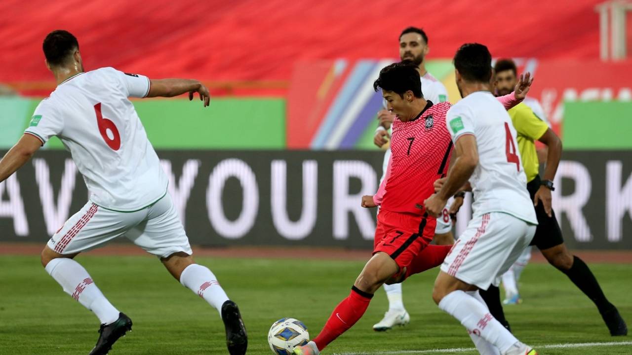 إيران تنجو من الكمين الكوري في تصفيات المونديال.. وتحافظ على الصدارة