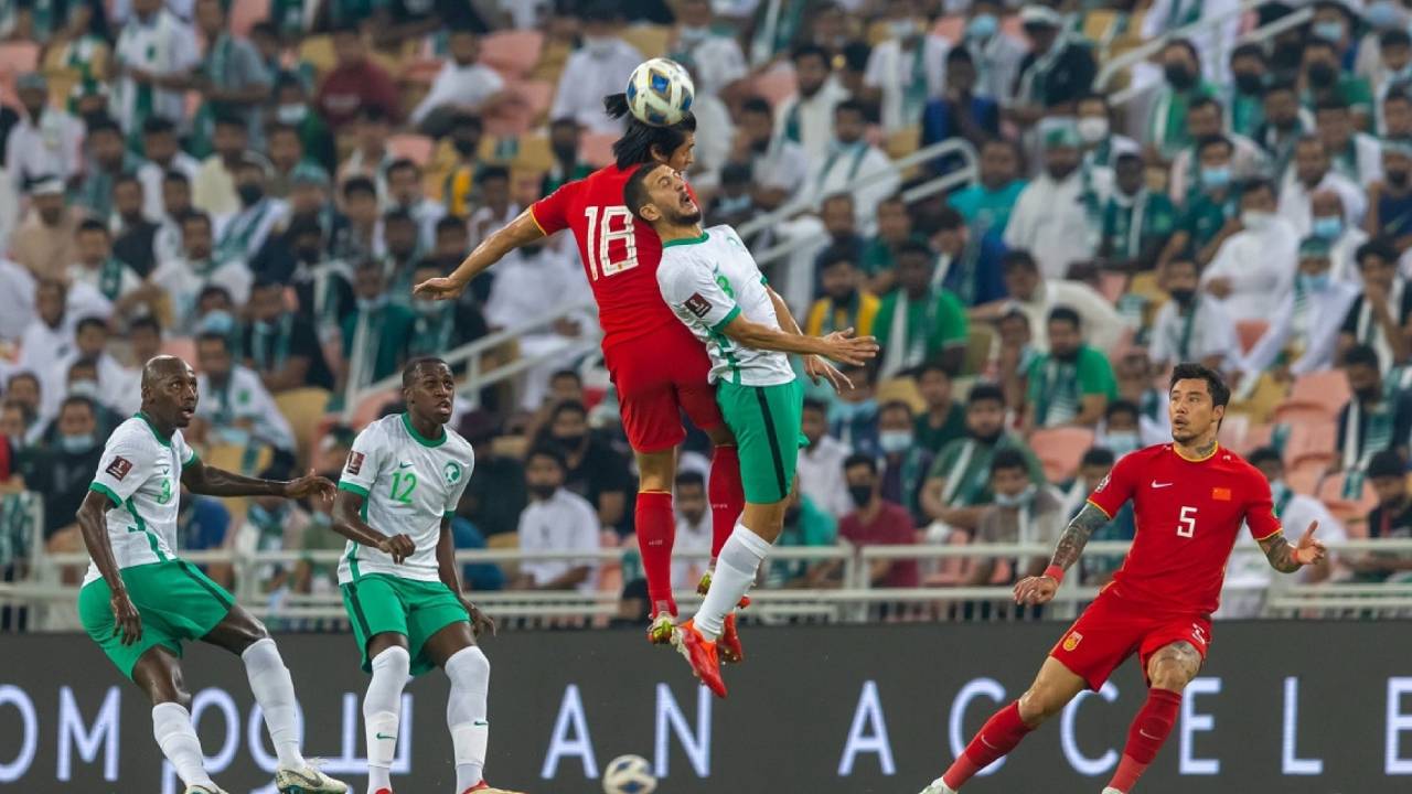 بالفيديو.. منتخب الصين يباغت الأخضر بهدف تقليص الفارق