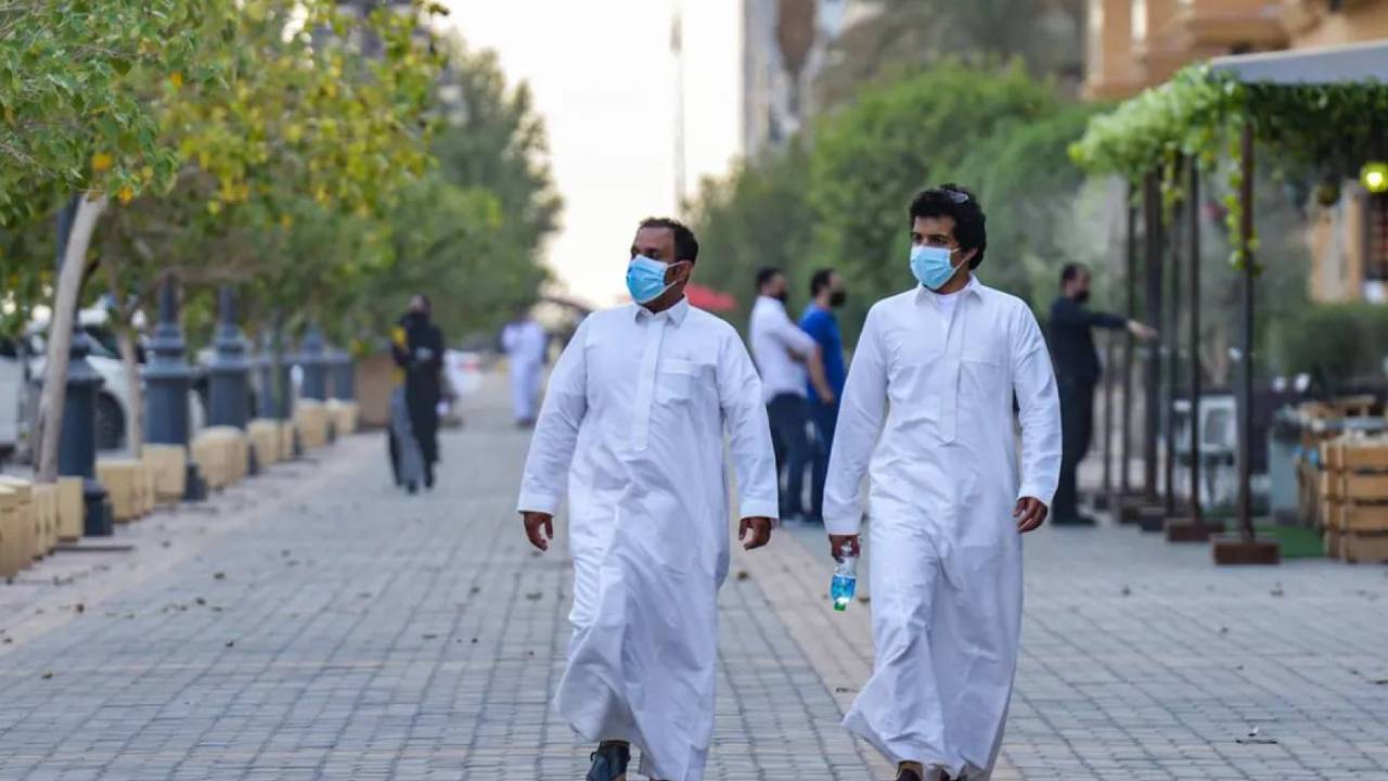اليوم.. بدء تخفيف الاحترازات الصحية في 5 أنشطة