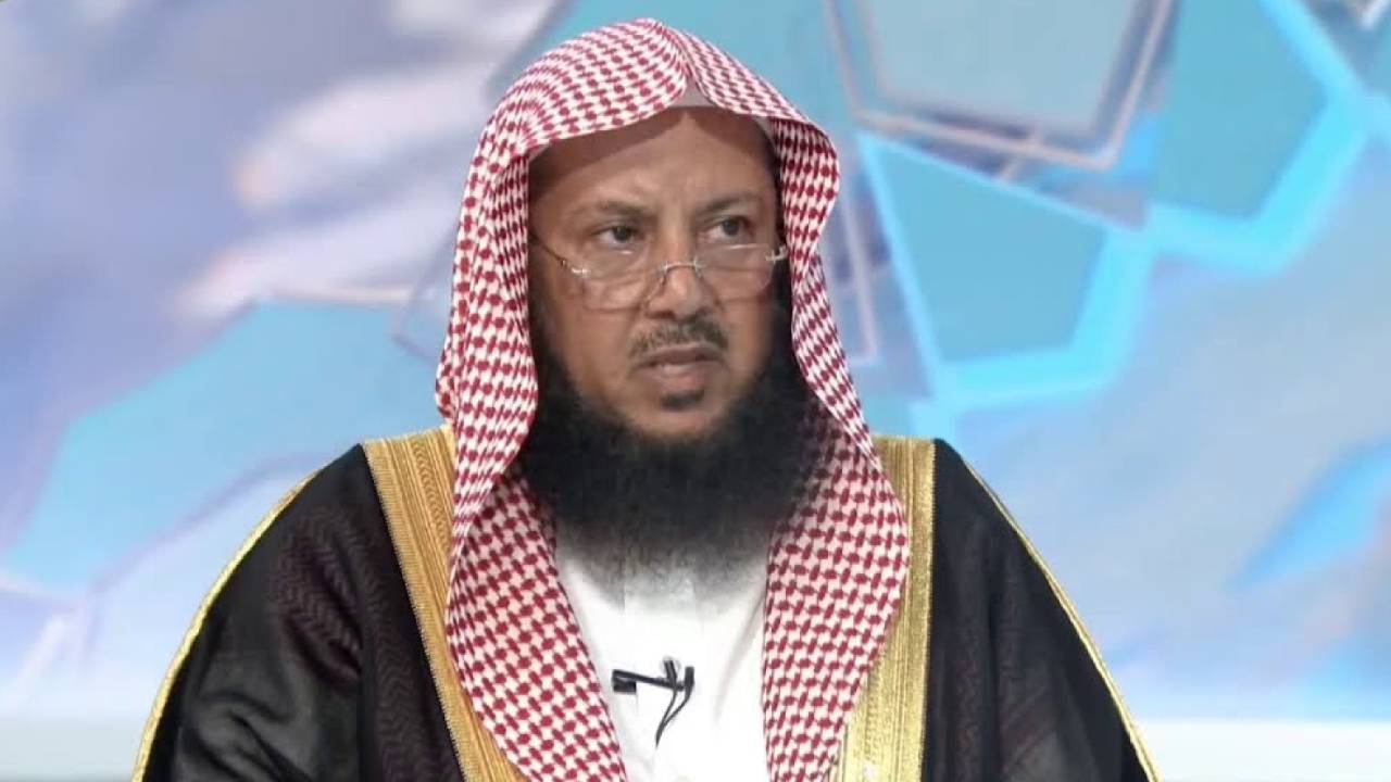 بالفيديو.. أخذ من والده سيارة ودفع أكثر من ثمنها.. هل هذا ربا؟.. «السليمان» يجيب