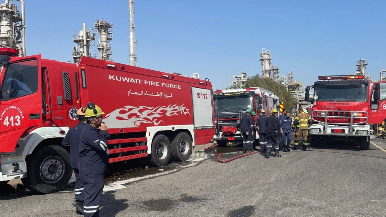 السيطرة على حريق مصفاة البترول بميناء الأحمدي في الكويت