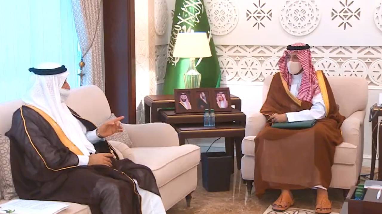 «تصفيات المونديال» على طاولة اجتماع أمير الشرقية مع رئيس اتحاد اليد