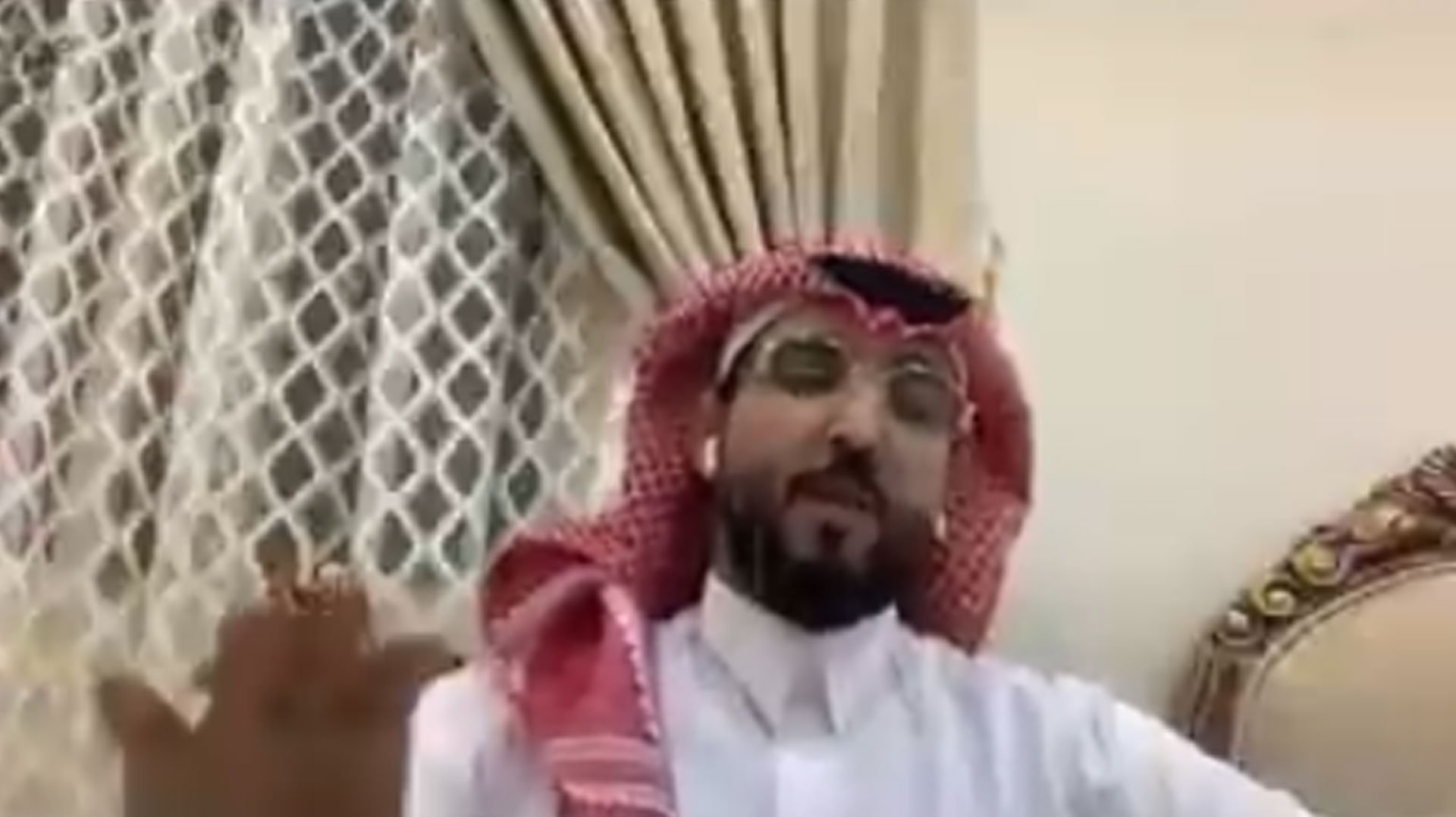 بالفيديو.. استشاري يروي قصة طفلة توفيت بسبب «الأعشاب»