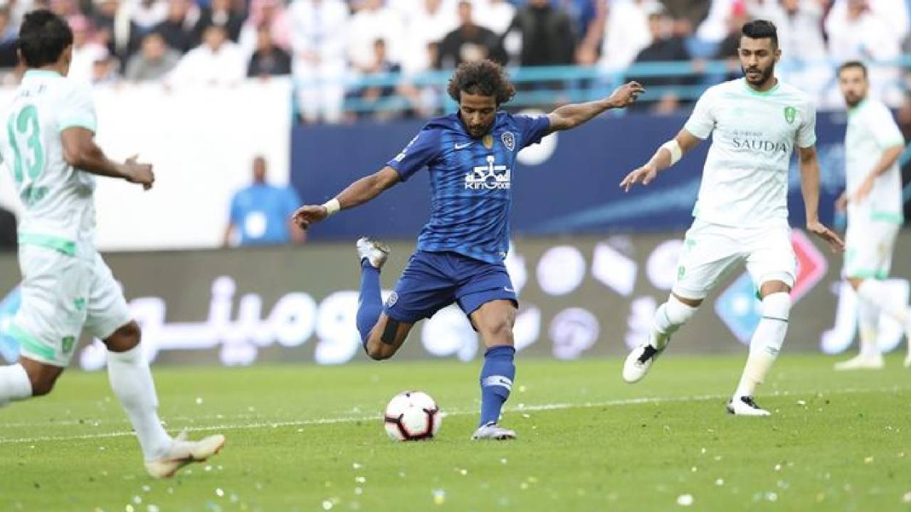 الهلال يطارد الصدارة في جدة.. والاتحاد يتأهب لتجاوز الكبوة