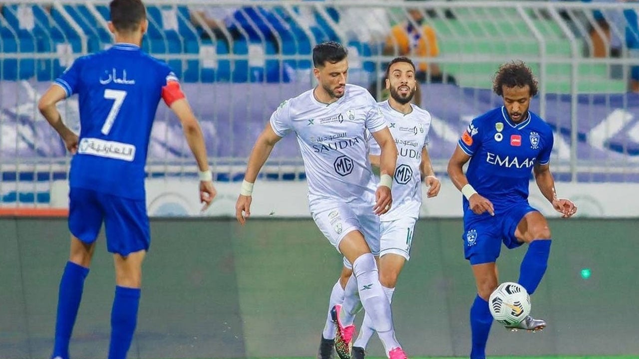 الأهلي والهلال.. كلاسيكو خارج التوقعات