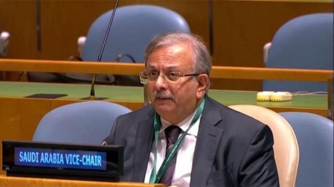 المعلمي:  لا توجد دولة في العالم دعمت الشعب اليمني إنسانيًا واقتصاديًا مثل السعودية