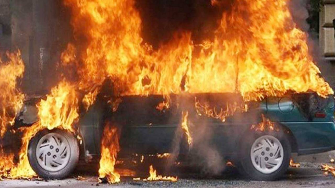 انفجار سيارة مفخخة قرب مطار عدن.. وسقوط ضحايا