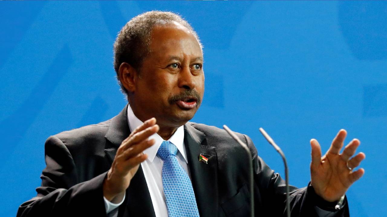 مصادر سودانية: «حمدوك» يوافق على تشكيل الحكومة الجديدة بشروط