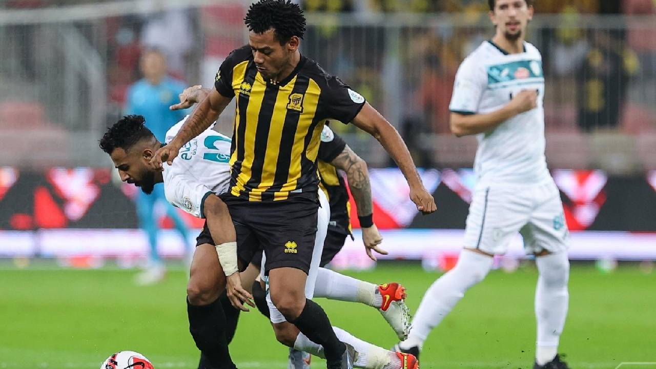 بالفيديو.. رغم الفوز العريض.. نجم الاتحاد السابق ينتقد أداء «النمور» ويهاجم المدرب
