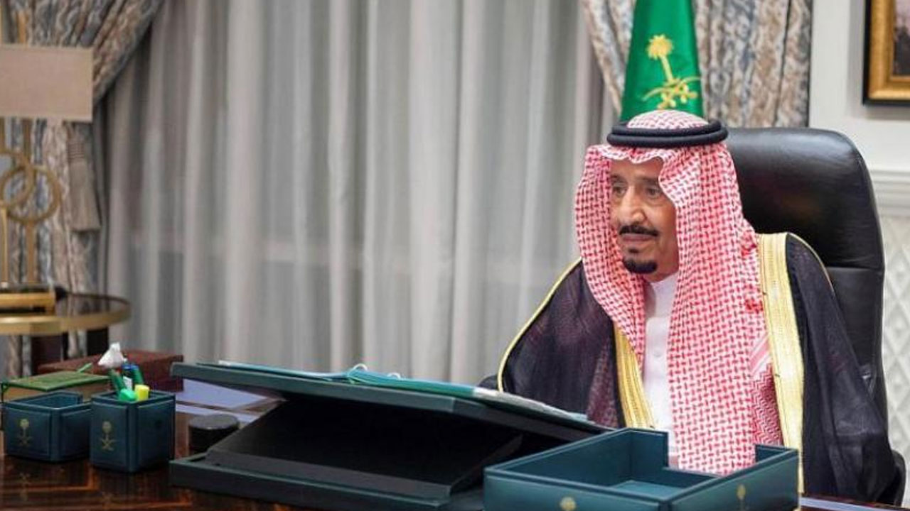خادم الحرمين يوافق على إقامة الدورة الـ 23 لمسابقة حفظ القرآن وتلاوته