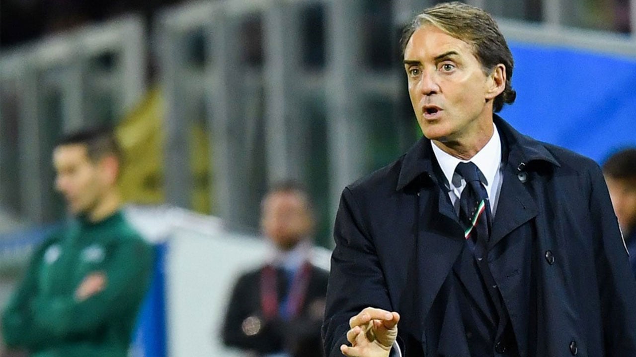 مانشيني يعلق على فرص تأهل إيطاليا إلى نهائيات كأس العالم