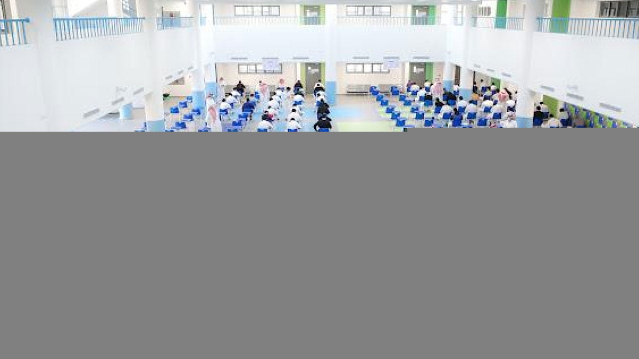 انتظام سير عمليات اختبارات الفصل الدراسي الأول حضورياً وعن بُعد لليوم الثاني