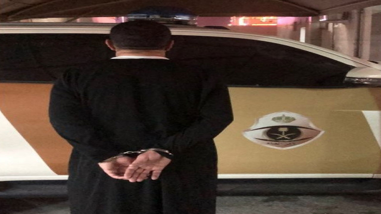 مقيم يسرق محلات تجارية بمحافظة الخبر.. و«شرطة الشرقية» تضبطه