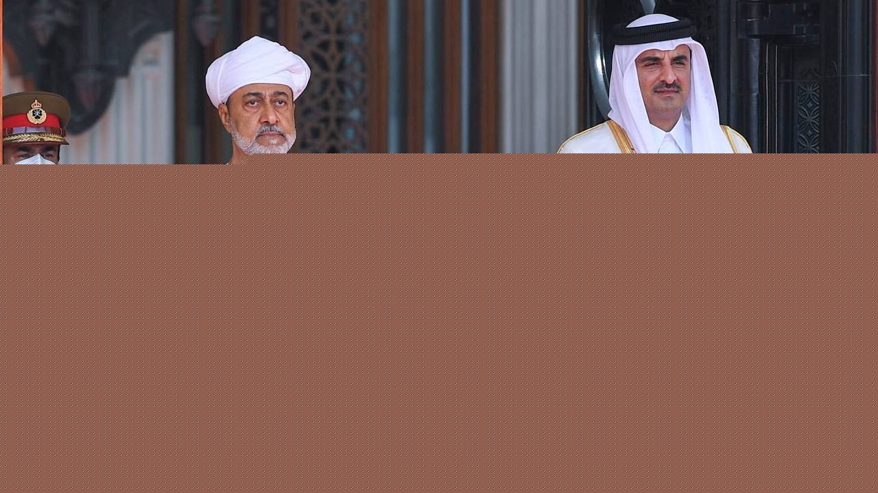 أمير قطر وسلطان عُمان يشهدان توقيع 6 اتفاقيات تعاون