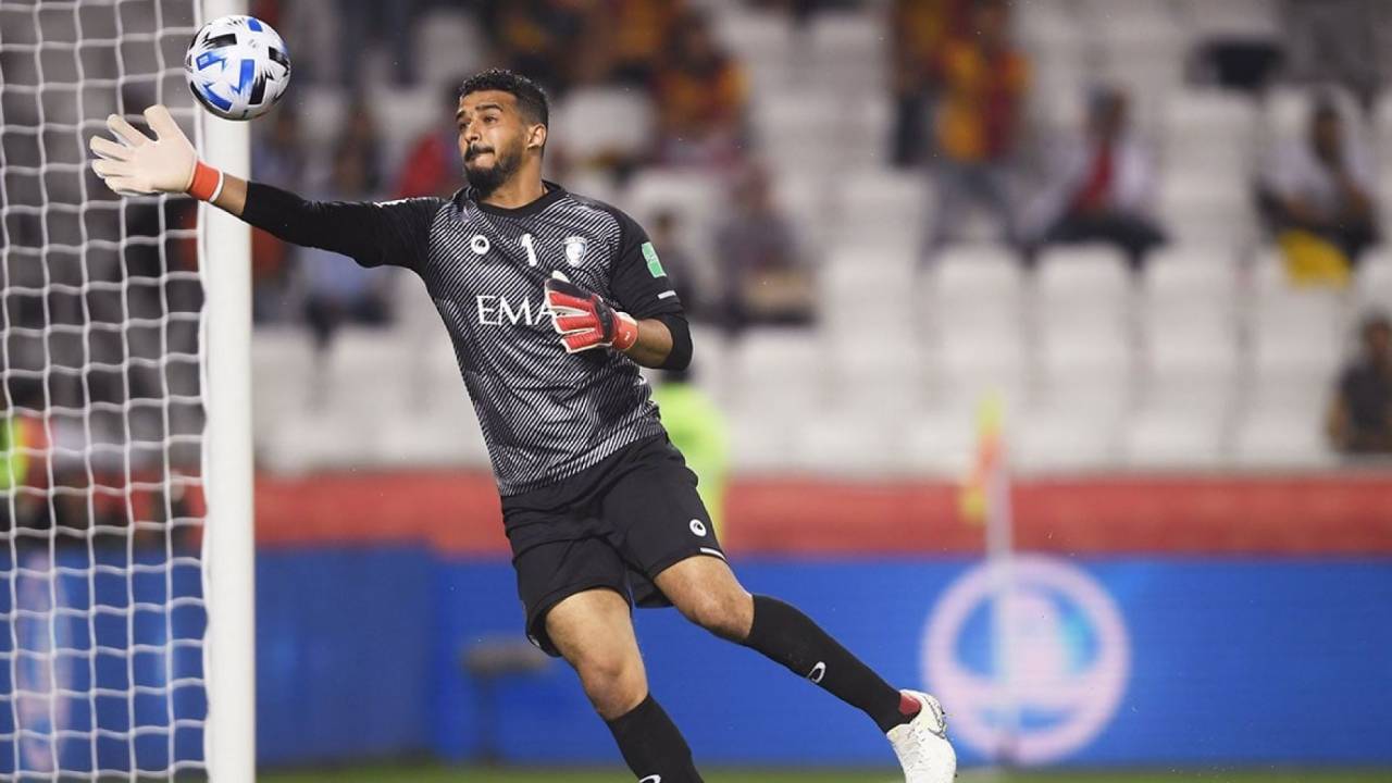 بالفيديو.. تصدٍ أسطوري من المعيوف يحافظ على أسبقية الهلال
