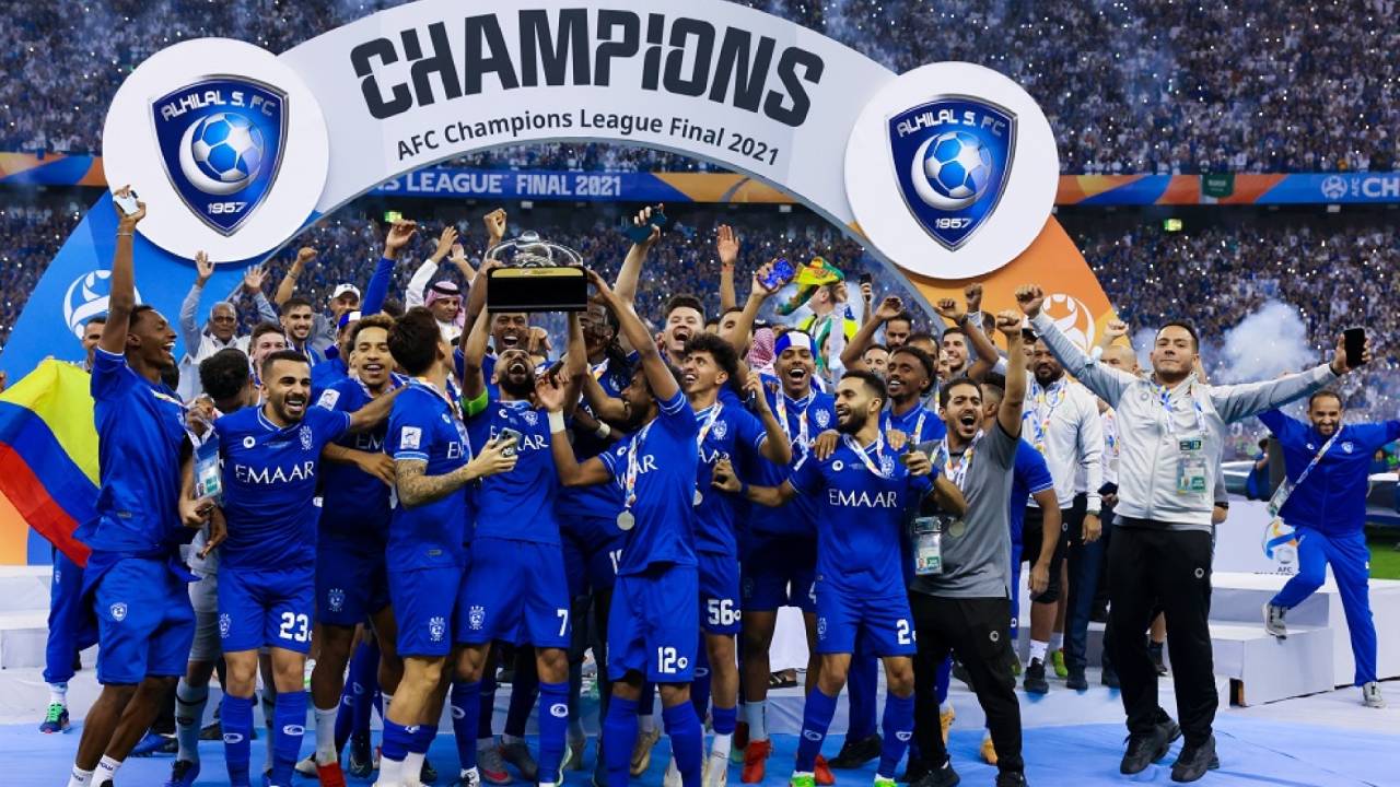 المسحل يوجه رسالة قوية إلى الهلال بعد الإنجاز الآسيوي