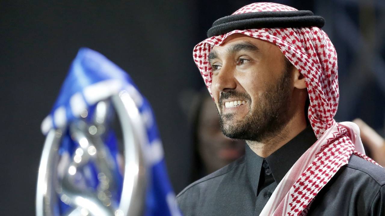 وزير الرياضة لنجوم الهلال بعد وصافة مونديال الأندية: ما قصرتوا يا أبطال