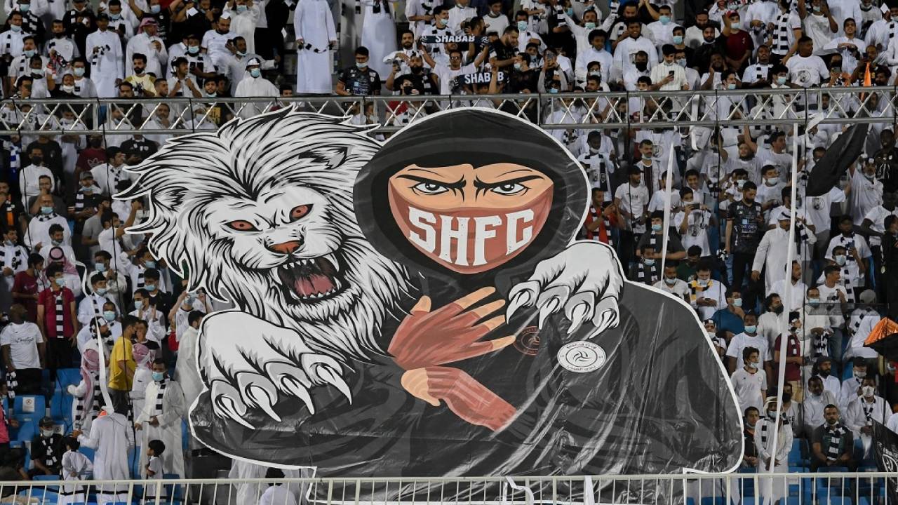 تشكيل «الشباب».. شاموسكا يراهن على سلاح إيجالو الفتّاك لغزو شباك الرائد