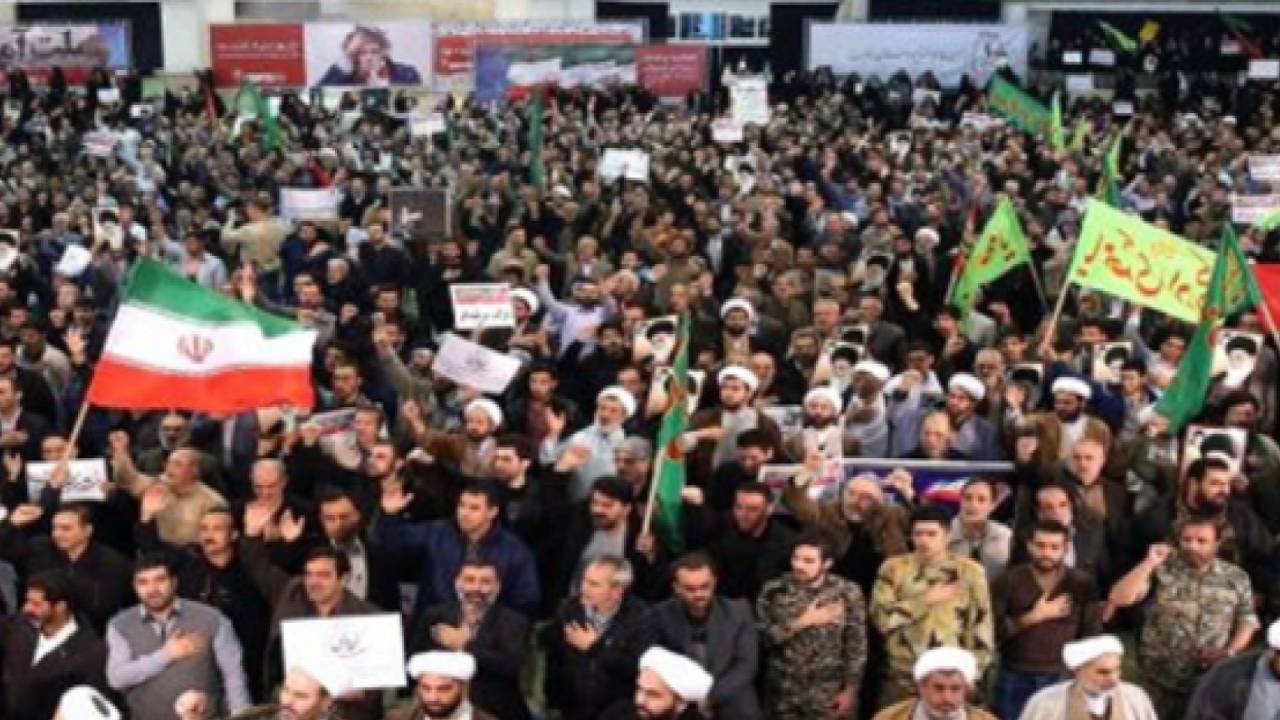 مظاهرات أصفهان.. حملة اعتقالات واسعة في صفوف المتظاهرين