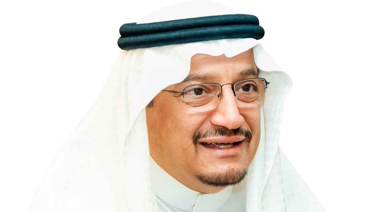 وزير التعليم يبحث مع السفير الياباني تعزيز التعاون العلمي والبحثي