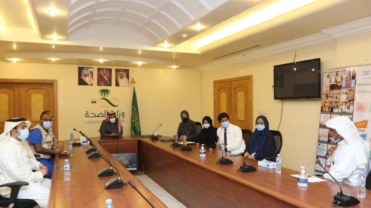 بالصور.. «صحة مكة» تعزز التطوع الصحي بـ3 اتفاقيات
