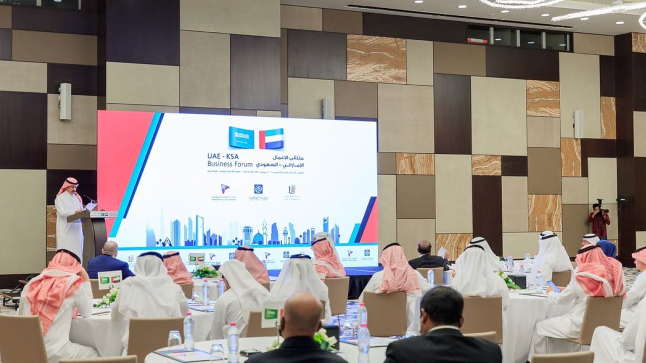 بالتزامن مع زيارة ولي العهد.. انطلاق ملتقى الأعمال السعودي الإماراتي
