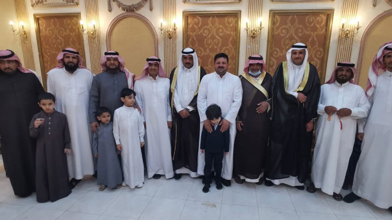 الرشيدي يحتفل بزواج ابنيه