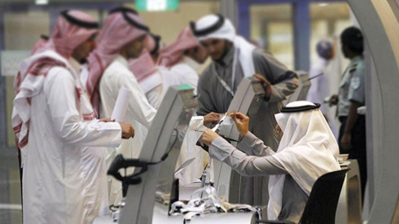 «الاتصالات السعودية» تعلن توفر وظائف شاغرة وفرص تدريب تعاوني