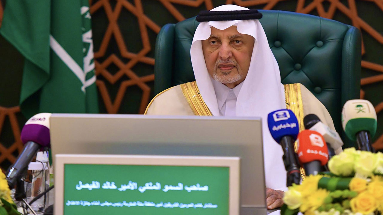 غدًا الأربعاء.. أمير مكة يكرِّم سعوديًا ومصرية وعراقيًا فازوا بجائزة عبد الله الفيصل للشعر العربي