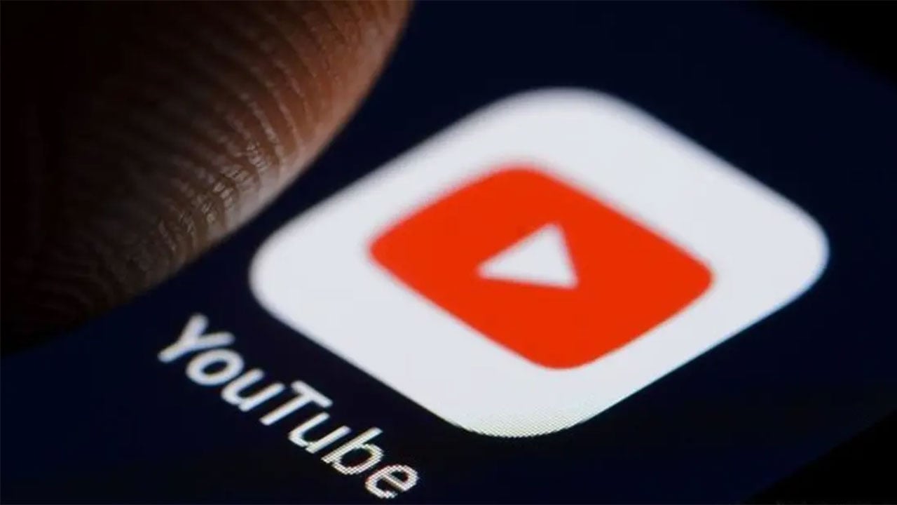«يوتيوب» يعلن حظر حسابات تابعة لوسائل إعلام روسية