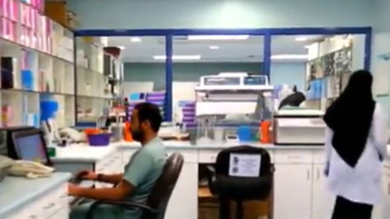 ما موقف عقود العاملين بمستشفى الملك فيصل بعد تحويله لمؤسسة غير هادفة للربح؟