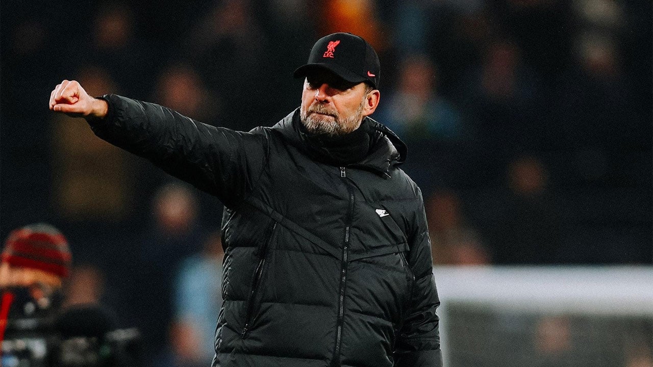 مدربو ولاعبو الدوري الإنجليزي يجتمعون لحل أزمات كورونا