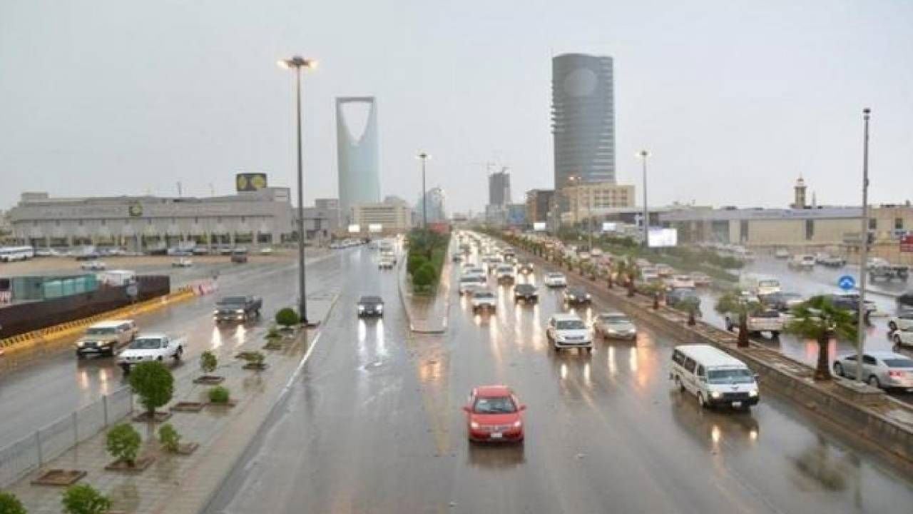 بالفيديو.. محلل أرصاد لأهالي 7 مناطق: استعدوا لانخفاض الحرارة.. تصل إلى 4 درجات